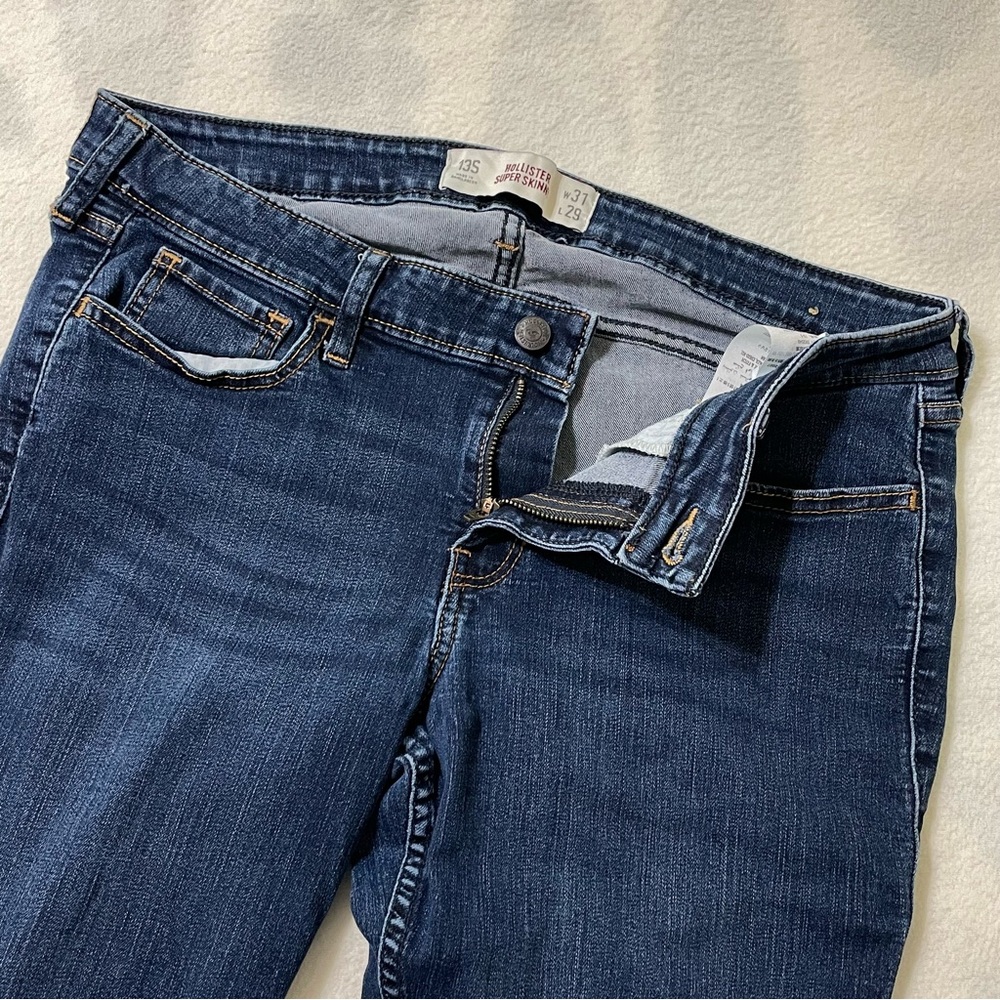 Hollister Super Skinny Jeans Dark Wash W31 L29 Women’s Size 13S